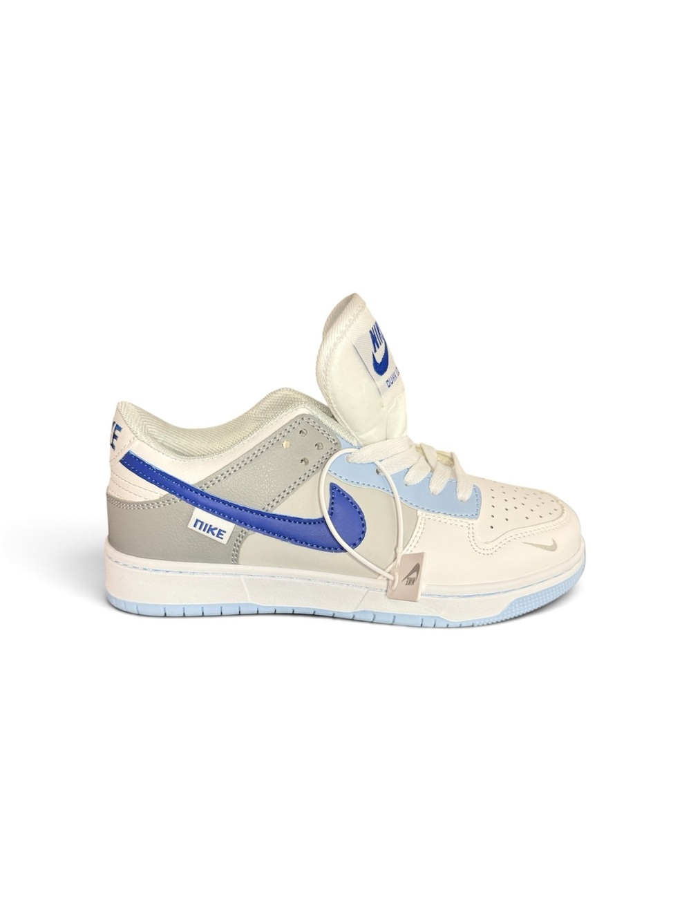 Nike SB Dunk Low Pro Kids Sneakers White Gray Blue Leather Size 5.5Y